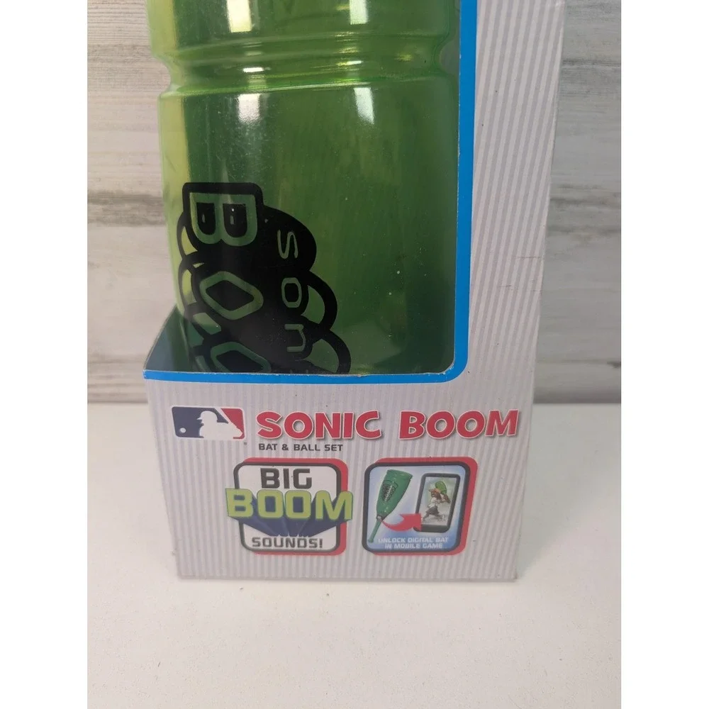 Backyard Sports Sonic Boom Bat‎ & Ball Set Green Baseball Toy Andrew McCutchen